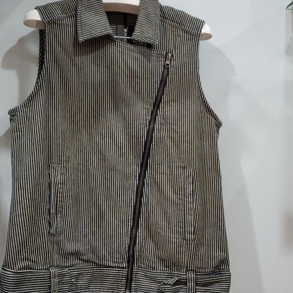 Vest